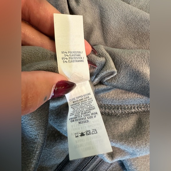 aerie OFFLINE Women’s After Party Velour Oversized Full Zip Hoodie. Like new - Picture 8 of 9